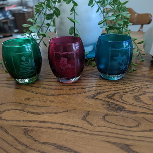 - Partylite Holiday Tea Light Trio. EUC. Like new. Still in Box.  Etched g… - Picture 1 of 5